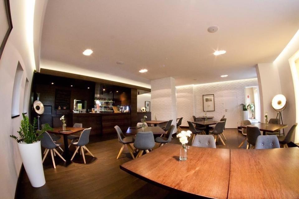 Zajazd Restauracja Karlik Radzionków Nowy Exteriér fotografie